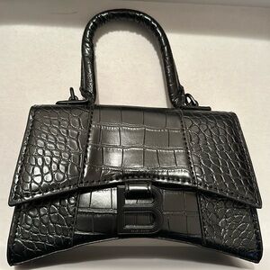 Hourglass Top Handle Bag Mini